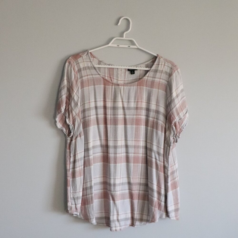 Torrid Womens Pink Sz 2 Abbey‎ Plaid Buttoned Woven Short Sleeve Pullover Blouse